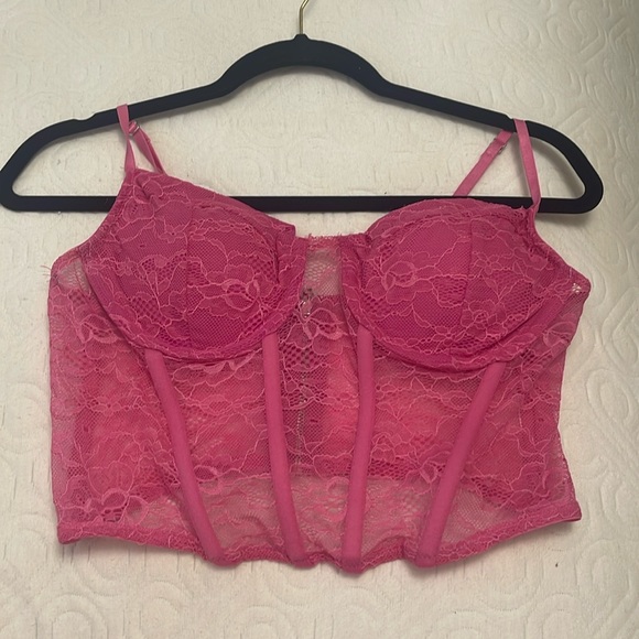 corsette top - Picture 1 of 1